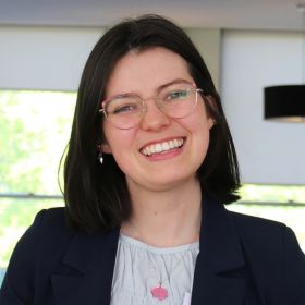 Elizabeth Lizzie English - DEMENTIA RESEARCHER Elizabeth Lizzie English Profile Picture